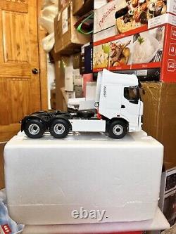 124 Scale Dragon Motor H7 White Day Cab Truck Tractor Diecast Model Car