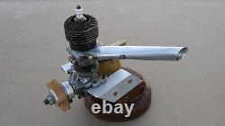 1938 OHLSSON & RICE GOLD SEAL. 56 SPARK IGNITION MODEL AIRPLANE ENGINE with ORWICK