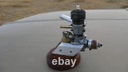 1938 OHLSSON & RICE GOLD SEAL. 56 SPARK IGNITION MODEL AIRPLANE ENGINE with ORWICK