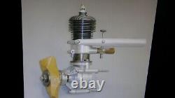 1938 OHLSSON & RICE GOLD SEAL. 56 SPARK IGNITION MODEL AIRPLANE ENGINE with ORWICK