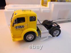 1952 White Motor 3020T Cab Over Engine COE Car Carrier Diecast Model Scale 124