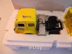 1952 White Motor 3020T Cab Over Engine COE Car Carrier Diecast Model Scale 124