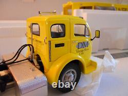 1952 White Motor 3020T Cab Over Engine COE Car Carrier Diecast Model Scale 124