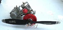 1960s Super Tigre 35 Combat model airplane engine vintage. 35 motor Italy