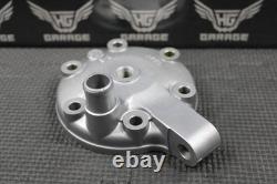 1998 Suzuki Rm250 Model W Oem Engine Motor Cylinder Head Dome 11111-37e22 Nice