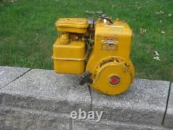 5 HP Vintage BRIGGS & STRATTON HORIZONTAL SHAFT Gas ENGINE. MODEL # 130232