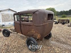 ANTIQUE FORD MODEL a Sedan Sedan T. R. O. G