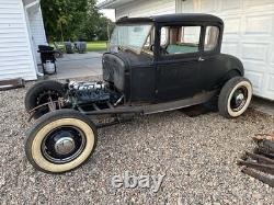 ANTIQUE FORD MODEL a Sedan Sedan T. R. O. G