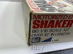 ATL MPC 116 Shaker Vette Motorized Engine Action Sealed Inside Model Kit NoRes