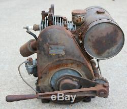 Antique Briggs and Stratton Engine Model MF Motor Vintage Lever Start Cast Iron