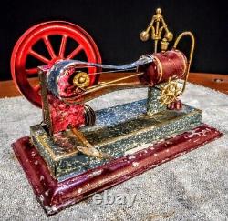 Antique Vintage Early Old Toy Steam Gas Engine wind up model hit miss tin motor