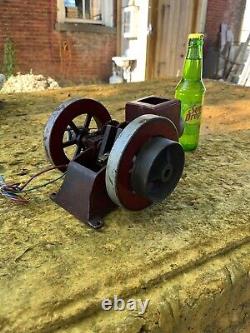 Antique Vintage Hit Miss Engine Model 1950-60s Working Gas Engine New Holland