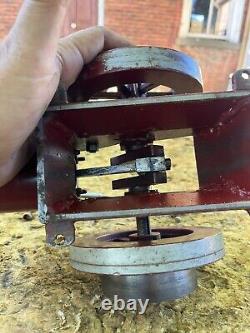 Antique Vintage Hit Miss Engine Model 1950-60s Working Gas Engine New Holland
