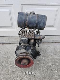 Antique Vtg Briggs And Stratton Model 8FB Complete Engine Motor