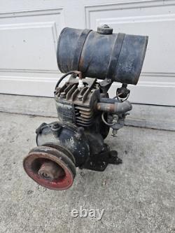 Antique Vtg Briggs And Stratton Model 8FB Complete Engine Motor