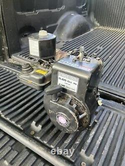 Briggs & Stratton Flat Head 2hp Motor Engine Model Horizontal Shaft Runs Great