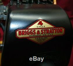 Briggs & Stratton Model WI WithOil Bath & Gas Tank Gas Engine Motor