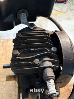 Briggs & stratton model Y engine 1937 Pre-war Hit & miss motor (working)