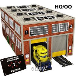 HO MODERN ENGINE HOUSE WithMOTORIZED DOORS FOR MODEL TRAIN (see video)