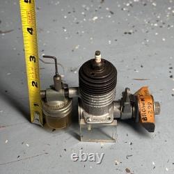 Junior Motors 60E52 Model Airplane Engine Brown E. 299 1940