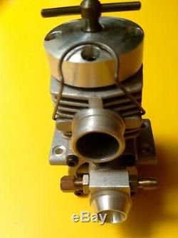 MVVS. 15 DRR Diesel/ Model airplane engine. 15 /Motor diesel 2.5