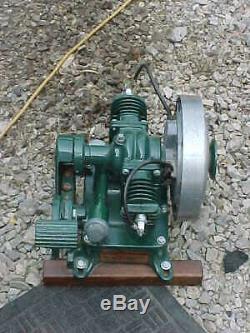 Maytag Hit Miss Gas Engine 1940 Model 72 Motor Wringer Washer Vintage