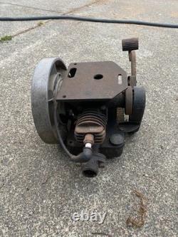 Maytag Model 72 Engine Twin Cylinder Washing Machine Motor Spins Original Decals