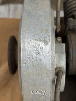 Maytag Model 72 Engine Twin Cylinder Washing Machine Motor Spins Original Decals