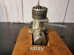 McCoy. 36 Airplane Engine with Tank Motor R/C Model Radio Control