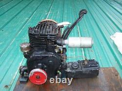 Nice Briggs & Stratton Model Y Kick-Start Engine Motor Runs