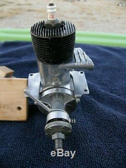 Ohlsson Rice O&R 60 Ignition Model Airplane Engine with Fuel Tank & Motor Mounts