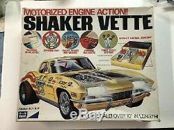 RARE! MPC 1/16 scale Shaker Vette Model Motorized Engine Action 1-3052 Corvette