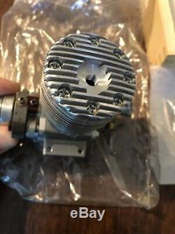 RARE & NEW In Wood Box Dooling 61 10 FIN Model Airplane Engine Vintage Motor