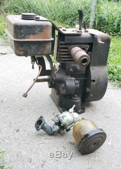 Rare Vintage Briggs & Stratton CHOREMASTER Engine Gas Motor Model 8 B&S