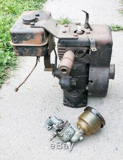 Rare Vintage Briggs & Stratton CHOREMASTER Engine Gas Motor Model 8 B&S
