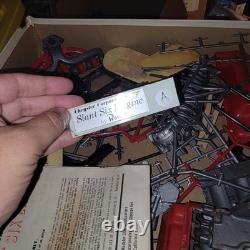 Revell Slant Six Motorized Engine 1/4 Scale Model Kit H-1553 1961 Chrysler