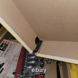 Revell Slant Six Motorized Engine 1/4 Scale Model Kit H-1553 1961 Chrysler