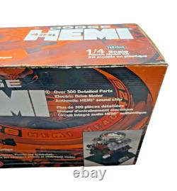 Testors Dodge 426 Hemi V-8 High Performance Engine Model 1/4 Scale New HTF