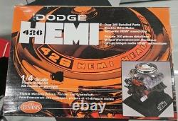 Testors Dodge 426 Hemi V-8 High Performance Engine Model 1/4 Scale New Open Box