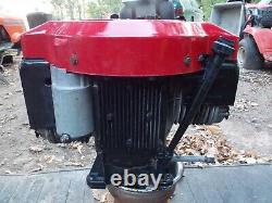 USED BRIGGS 18HP TWIN 11 MOTOR ENGINE 70's MODEL