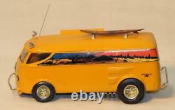 VW Bus With Mid-Engine Chevy Motor Surfboard & Motorcycle 1/25 Assembled Model