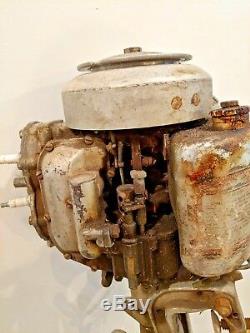Vintage 1940s Johnson Model LT10 Outboard Boat Motor Engine Untested Parts Resto
