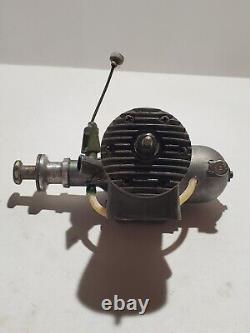 Vintage 1949 Atwood Triumph 49 Motor Model Plane Engine Gist Bros. Glow Airplane