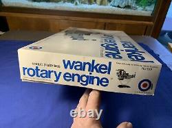 Vintage 1972 Model Kit #8201 Wankel Rotary Engine Mazda Entex Toy Motorized 15