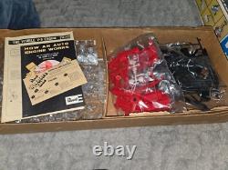 Vintage 1977 Revell Visible V-8 Operating Model Engine 1/4 Scale