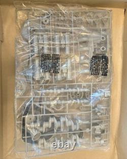 Vintage 1985 Revell Car & Driver Operating Visible Turbo Engine Model