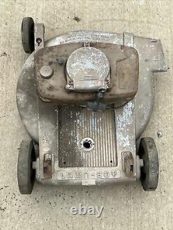 Vintage 21 Lawn Boy Push Walk Behind Lawnmower Deck & Motor / Model 7210