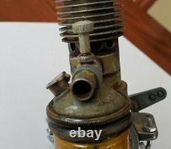 Vintage 40's Brown Jr Motors Model Airplane Gas Engine! Really Nice