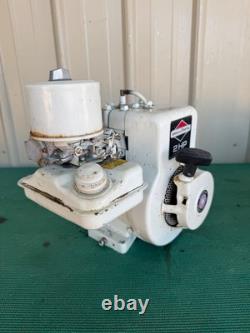 Vintage Briggs & Stratton 2hp Gas Engine Go Kart Motor Model 60102 White