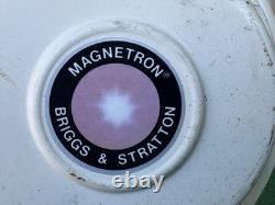 Vintage Briggs & Stratton 2hp Gas Engine Go Kart Motor Model 60102 White